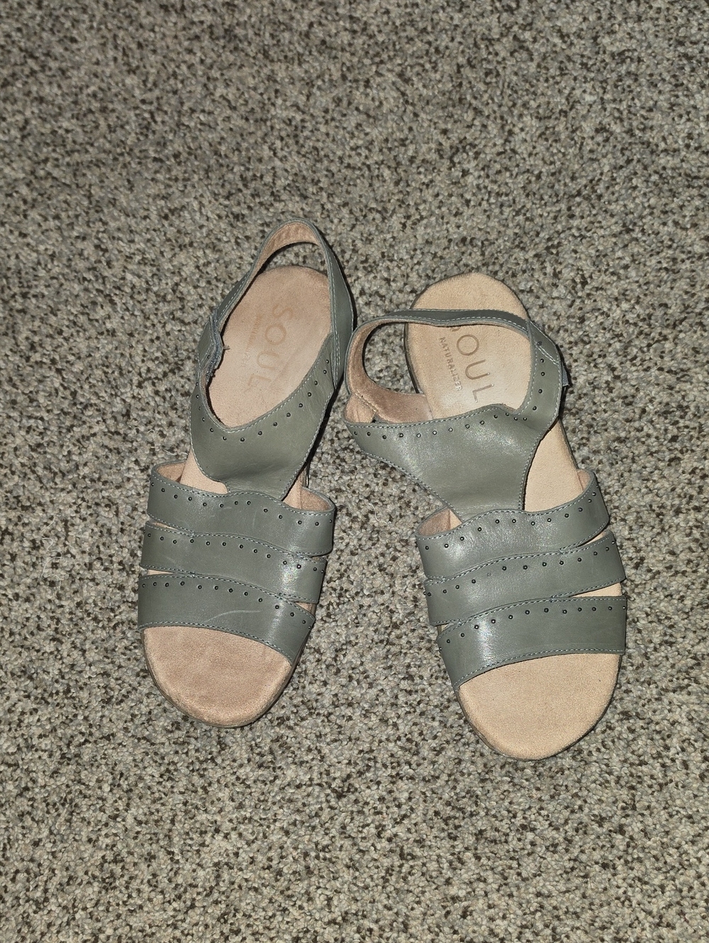 SOUL Naturalizer Grey Green Studded Strappy Sandals 10m